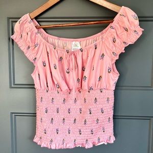 Disney Daisy Duck Peasant top, Small, NWOT